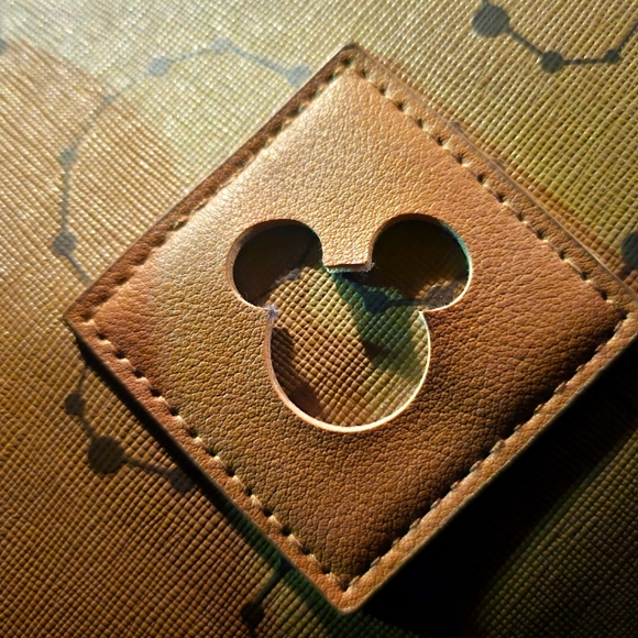 Disney Mickey Mouse 20" Duffel Weekender Bag - Picture 5 of 7